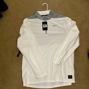 Nike Golf 1/4 Zip pull over Jacket